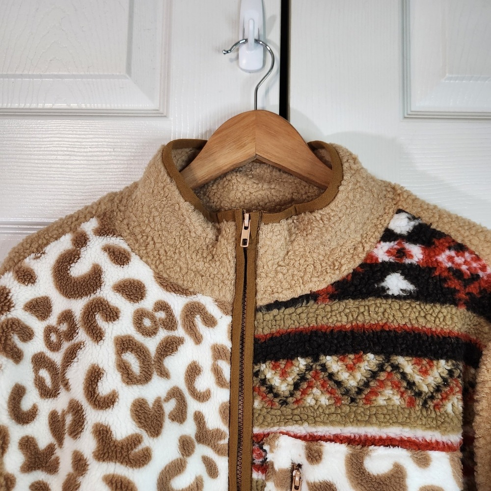 Cozy Patchwork Teddy Jacket - Tan Multi - Picture 5 of 11
